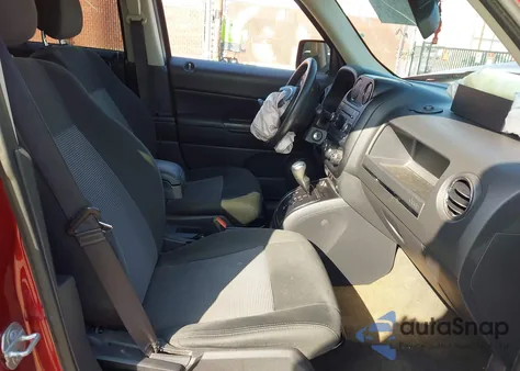 2017 Jeep Patriot Sport Fwd из США, поврежденный, VIN 1C4NJPBA1HD150169